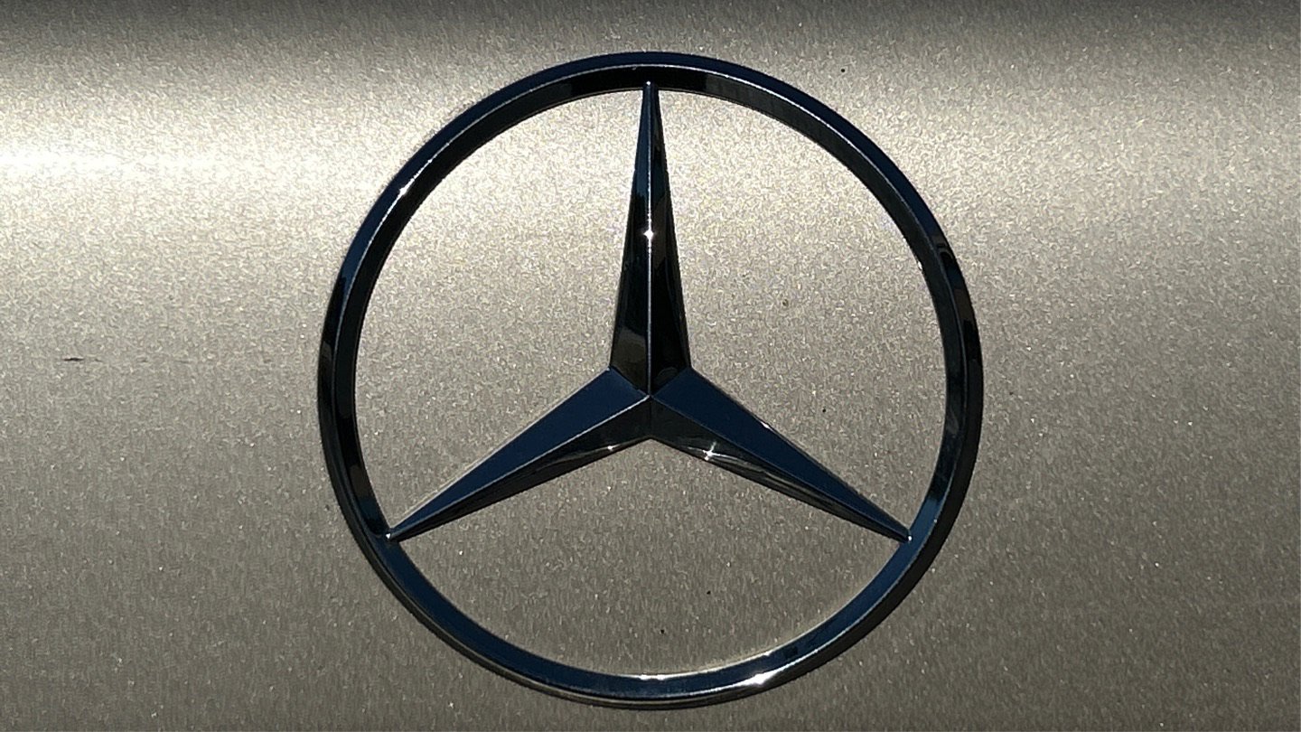 Used 2000 Mercedes-Benz E 320 Sedan image 46