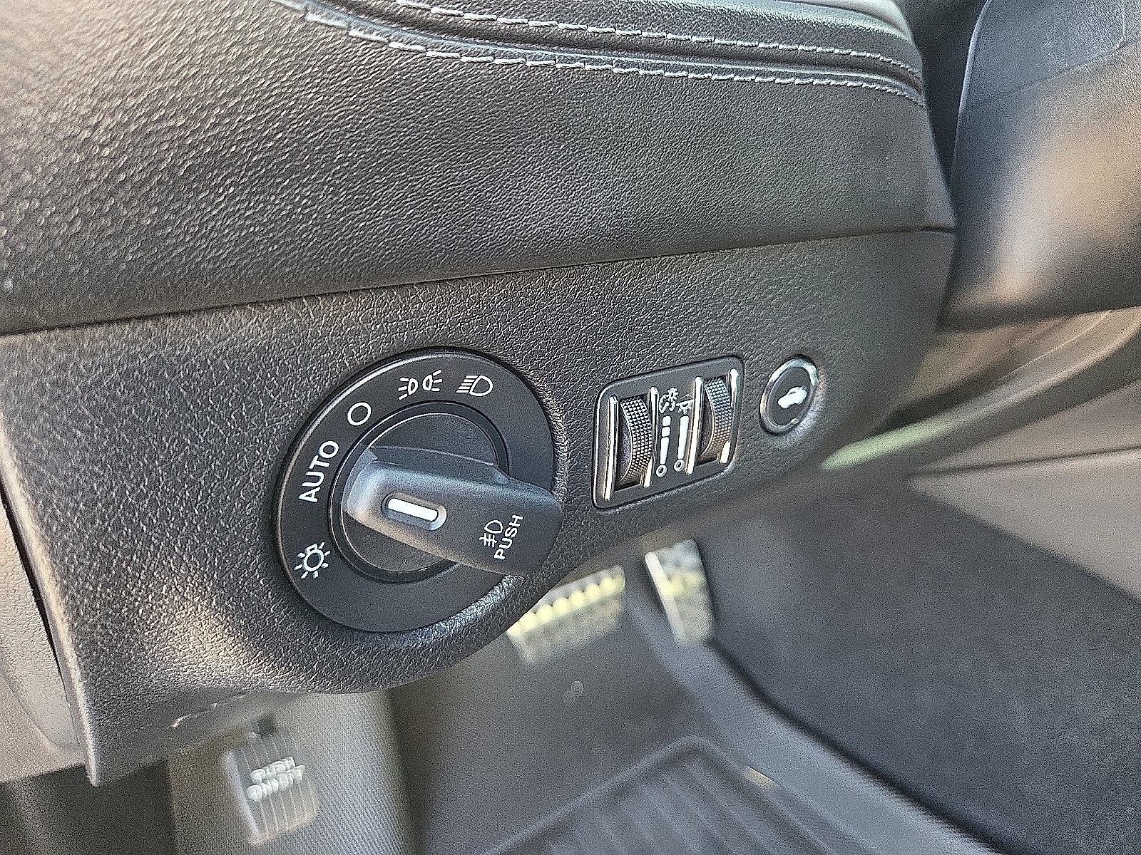 Used 2021 Dodge Charger R/T w/ Daytona Edition Group RWD image 11