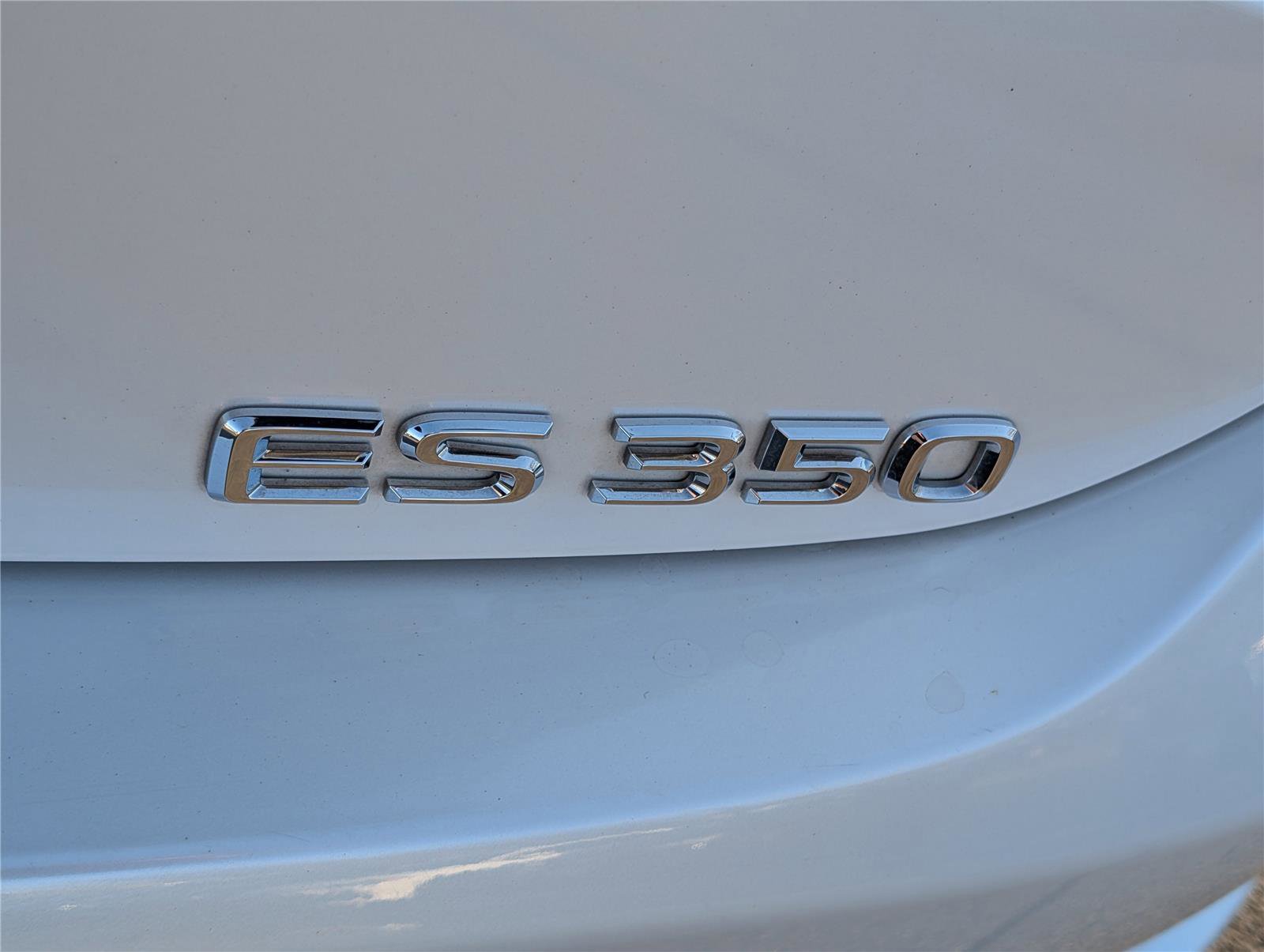 Certified 2023 Lexus ES 350 w/ Premium Package image 9