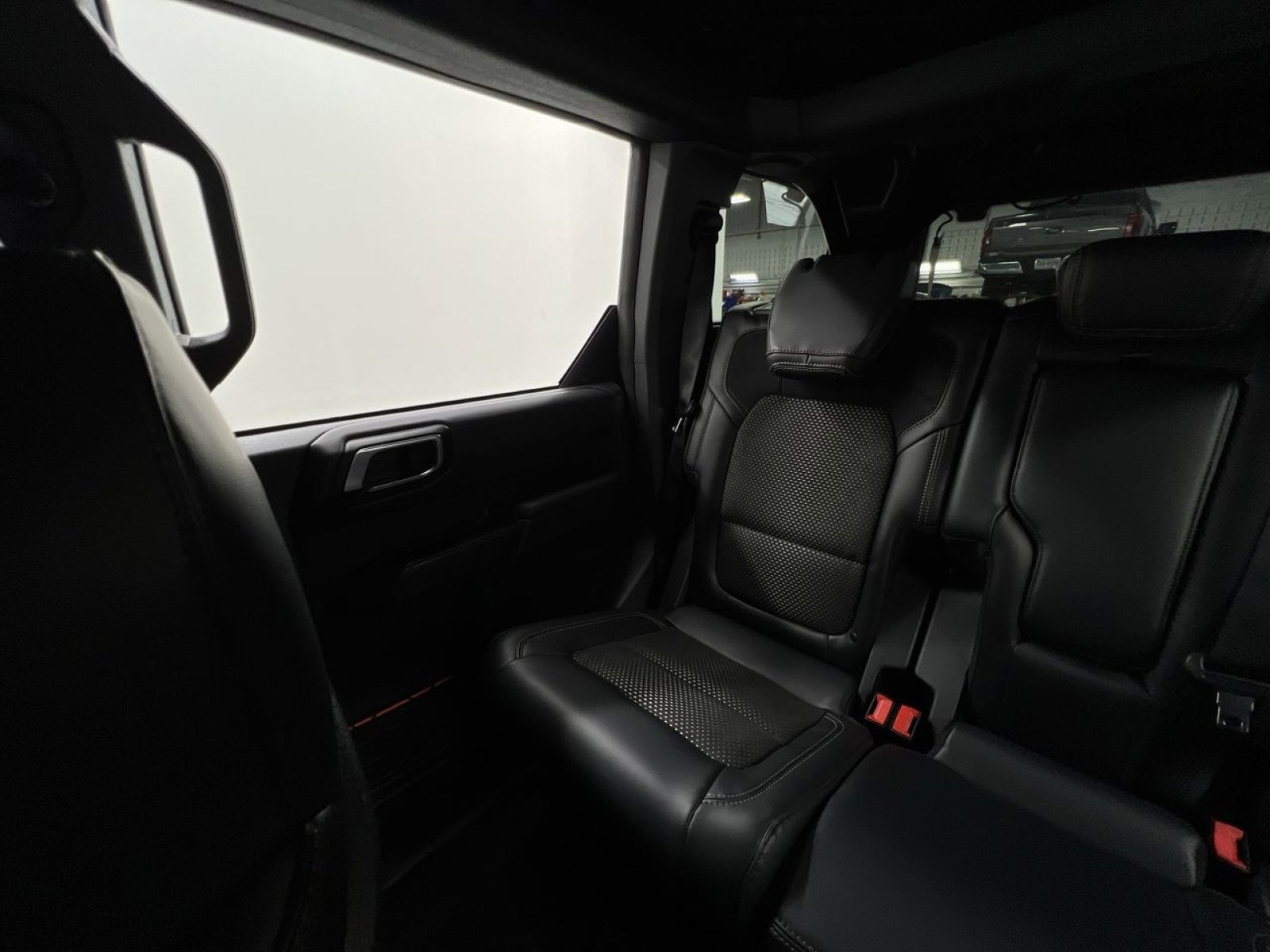 Used 2024 Ford Bronco Raptor w/ Interior Carbon Fiber Pack 6 AWD/4WD image 16