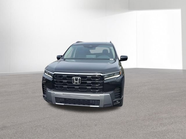 New 2026 Honda Pilot Touring image 3