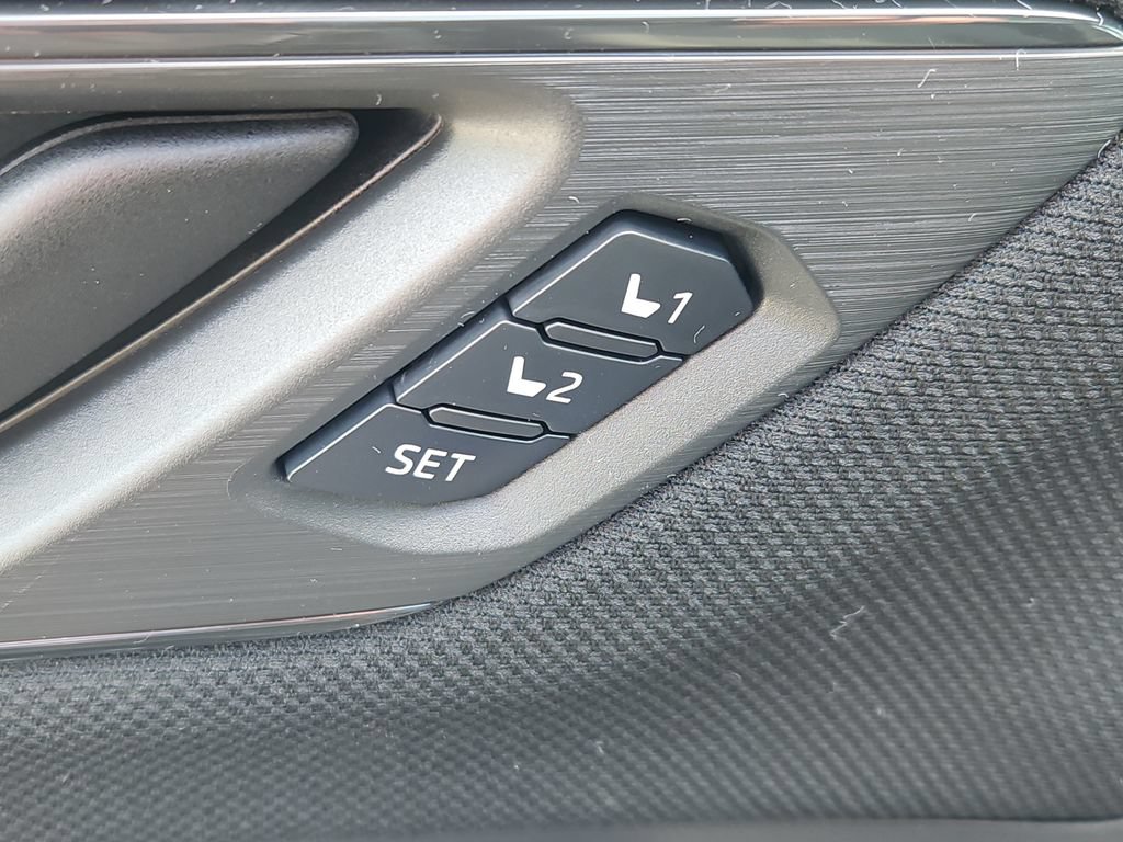 New 2026 Subaru Outback Limited XT AWD/4WD image 11
