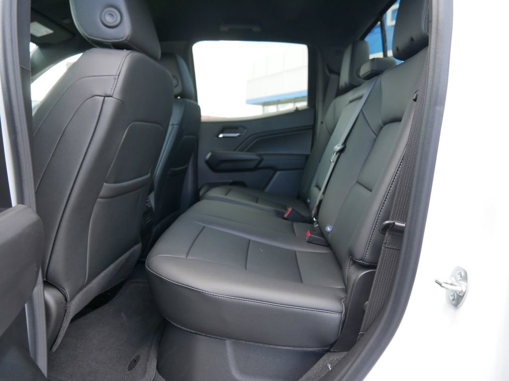 New 2025 Chevrolet Colorado LT w/ LT Convenience Package image 12