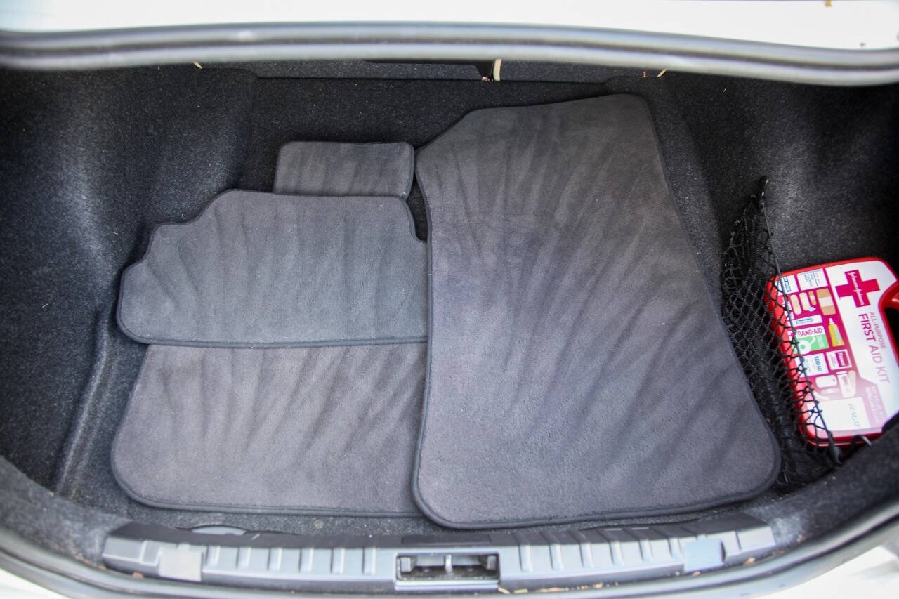 Used 2011 BMW 128i Coupe RWD image 59