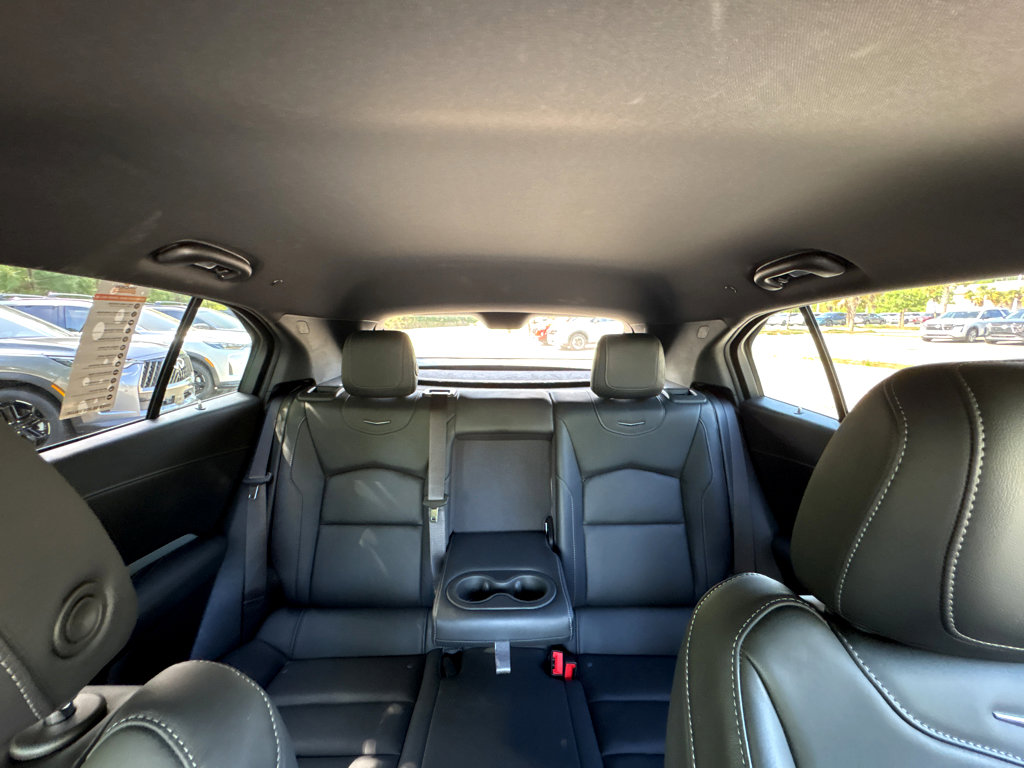 Used 2023 Cadillac XT4 Premium Luxury image 33