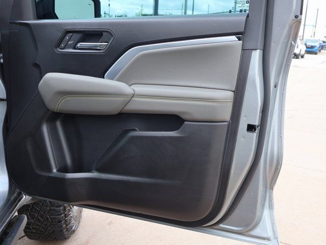 Certified 2025 Chevrolet Colorado ZR2 w/ Technology Package image 12