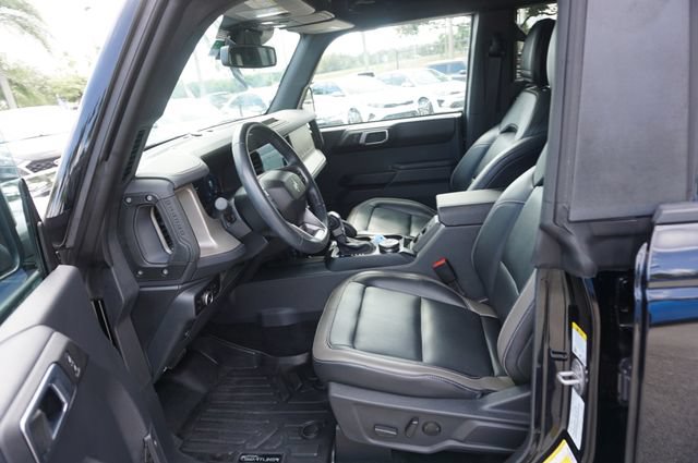 Used 2025 Ford Bronco Outer Banks w/ Sasquatch Package AWD/4WD image 28