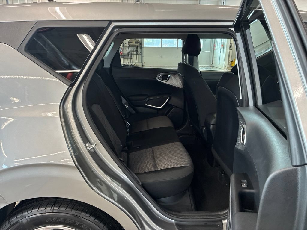 Certified 2023 Kia Soul LX w/ Option Group 015 FWD image 19
