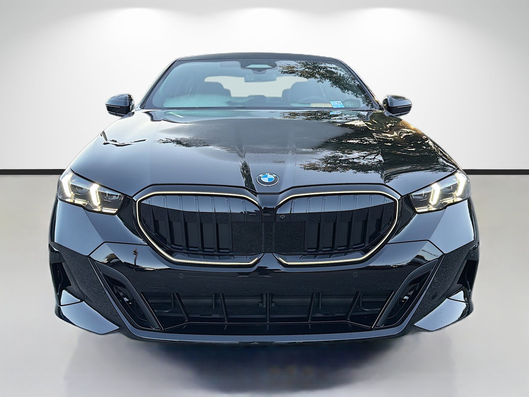 New 2027 BMW 540i xDrive w/ Executive Package AWD/4WD image 8