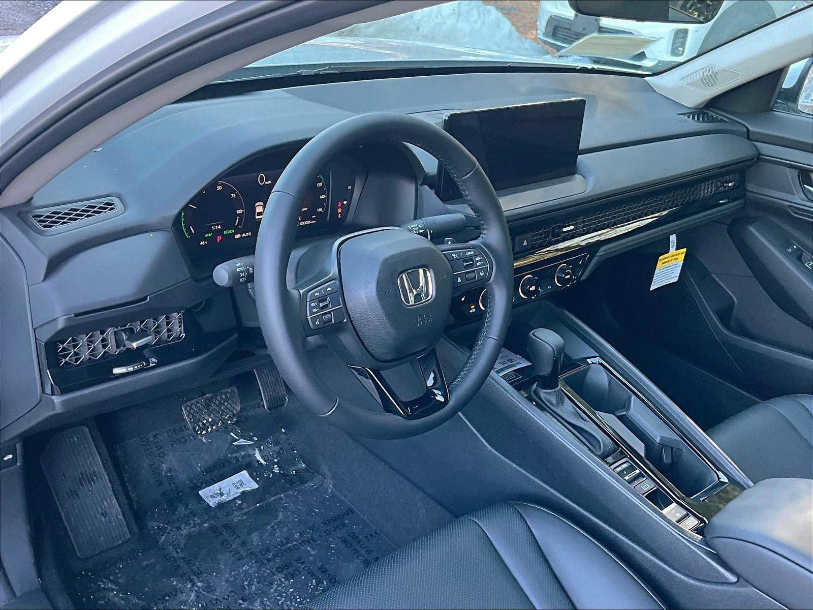New 2025 Honda Accord EX-L image 9