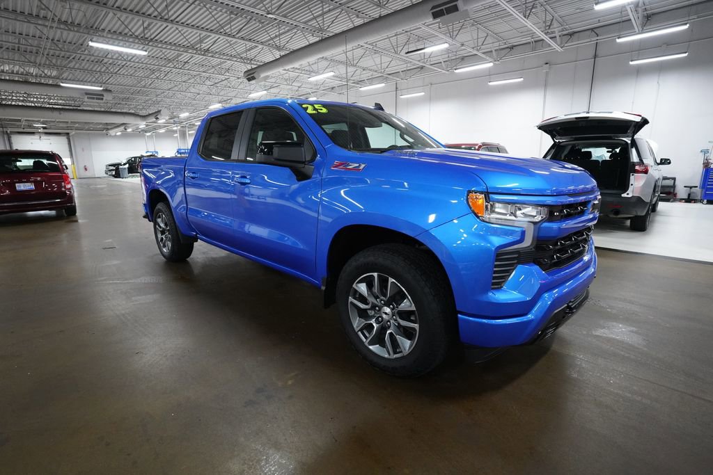 Certified 2025 Chevrolet Silverado 1500 RST image 35