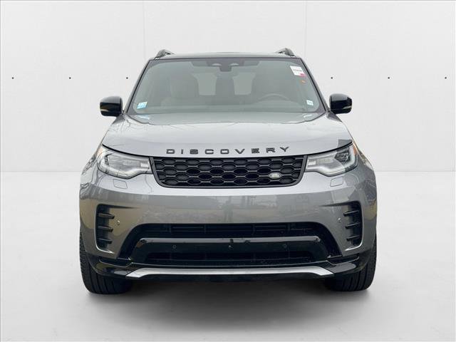 Certified 2024 Land Rover Discovery Dynamic SE image 6