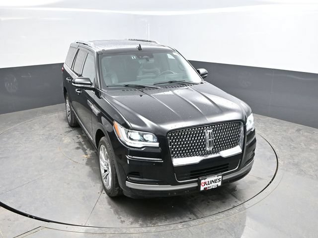 Used 2024 Lincoln Navigator Reserve AWD/4WD image 41