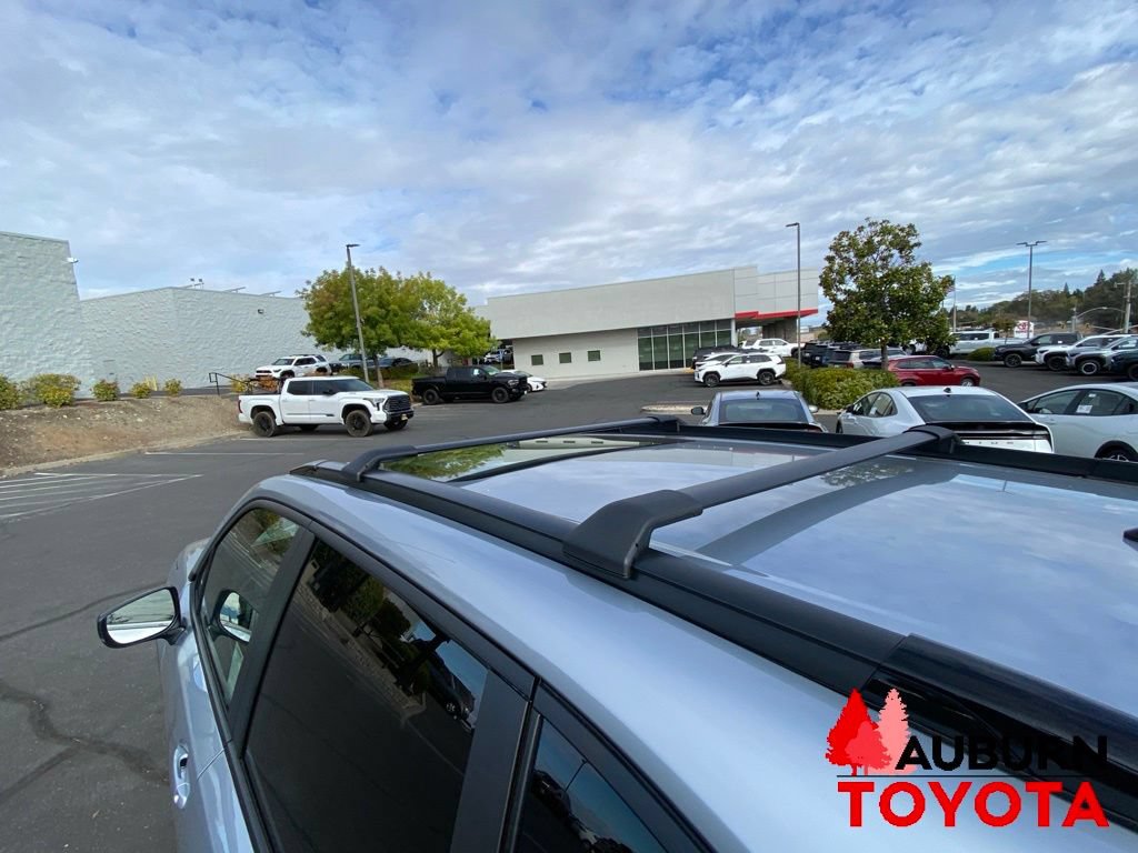 Used 2025 Subaru Forester Touring AWD/4WD image 25