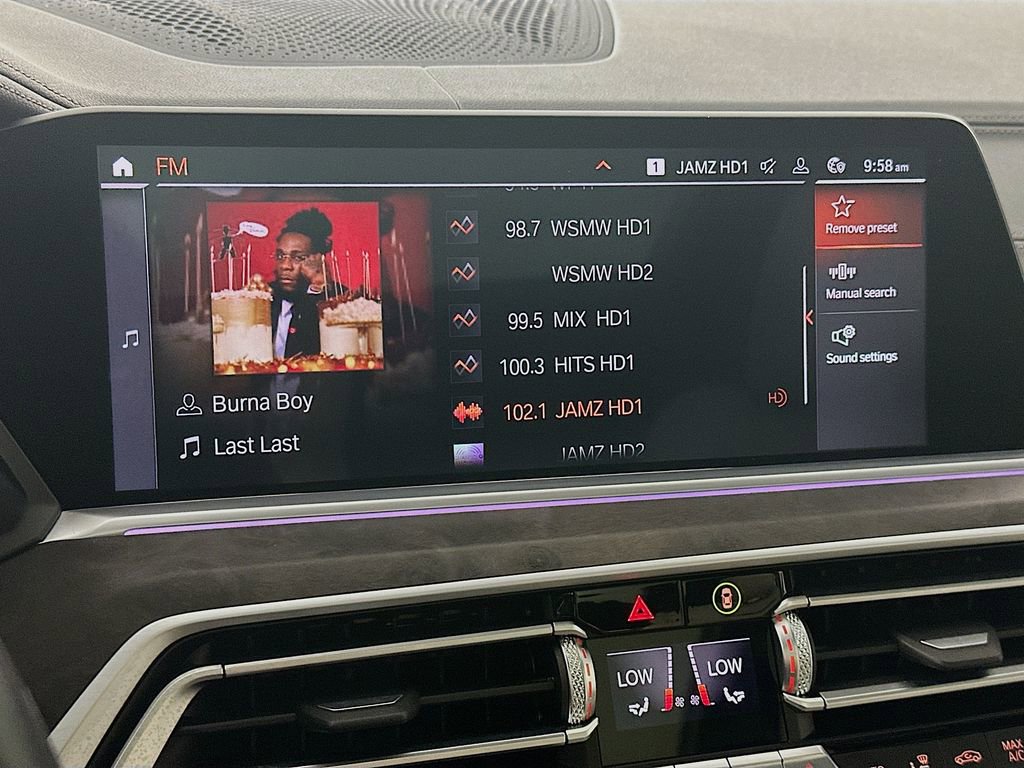 Used 2021 BMW X5 xDrive40i w/ M Sport Package image 17