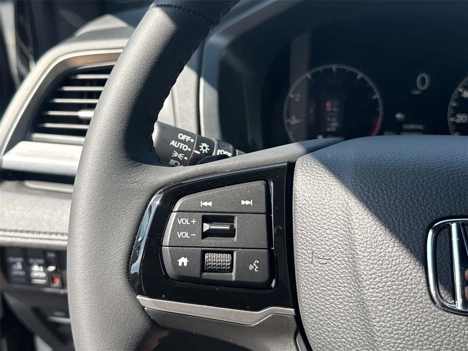 Used 2026 Honda Odyssey Sport-L image 20