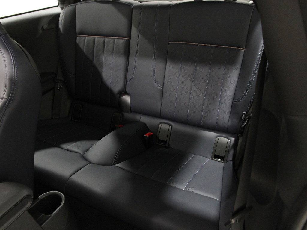 Certified 2025 MINI Cooper S image 19