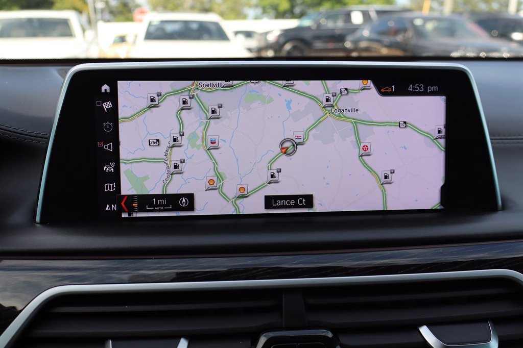 Used 2018 BMW 750i xDrive AWD/4WD image 25