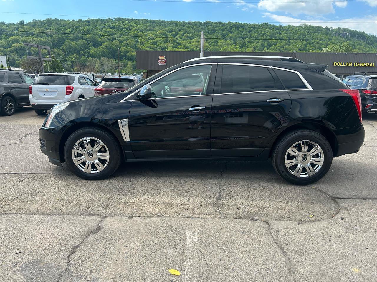 Used 2016 Cadillac SRX Luxury AWD/4WD image 4