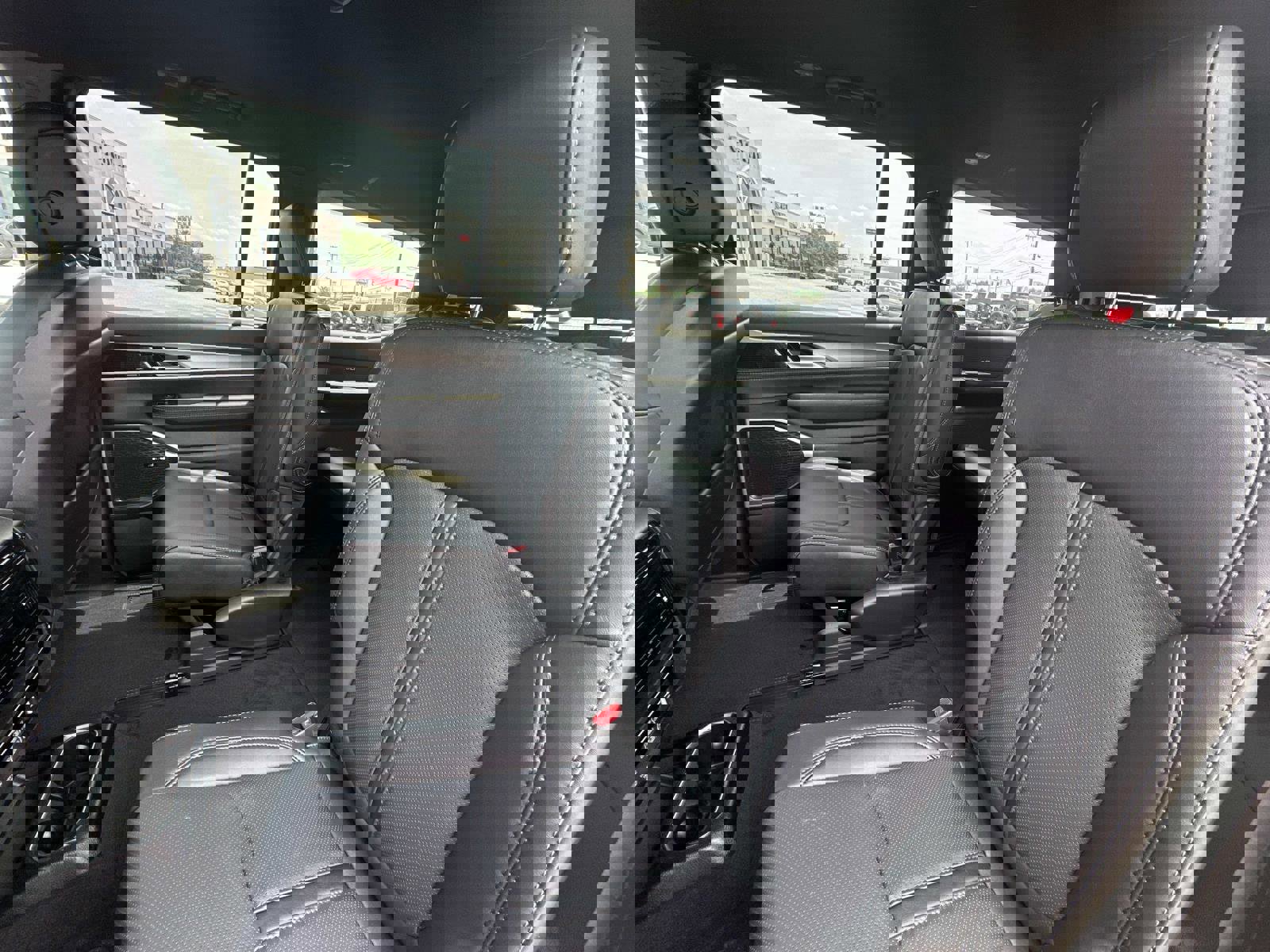 New 2025 Jeep Wagoneer Series II image 16