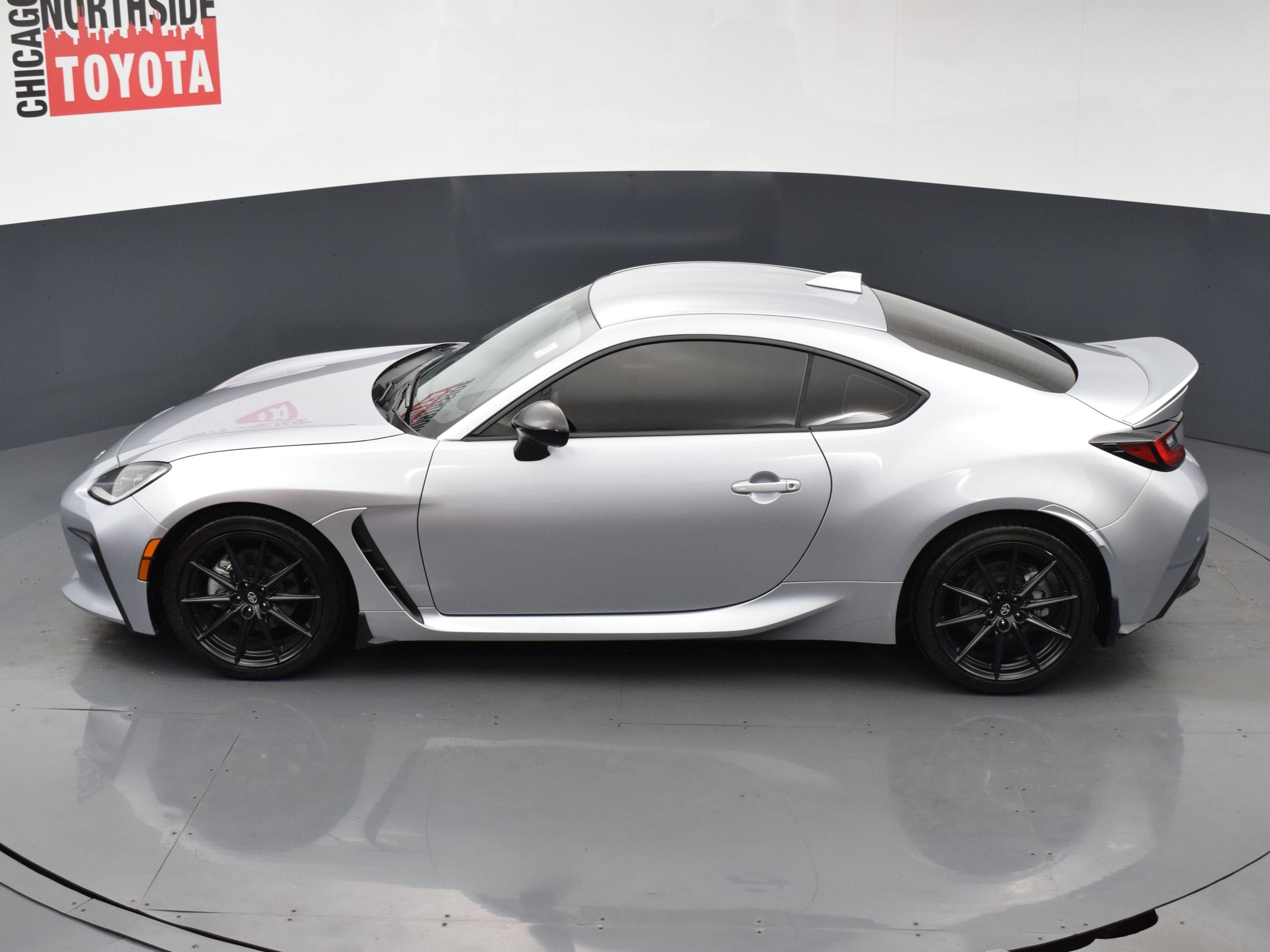 Used 2024 Toyota GR86 Premium RWD image 19