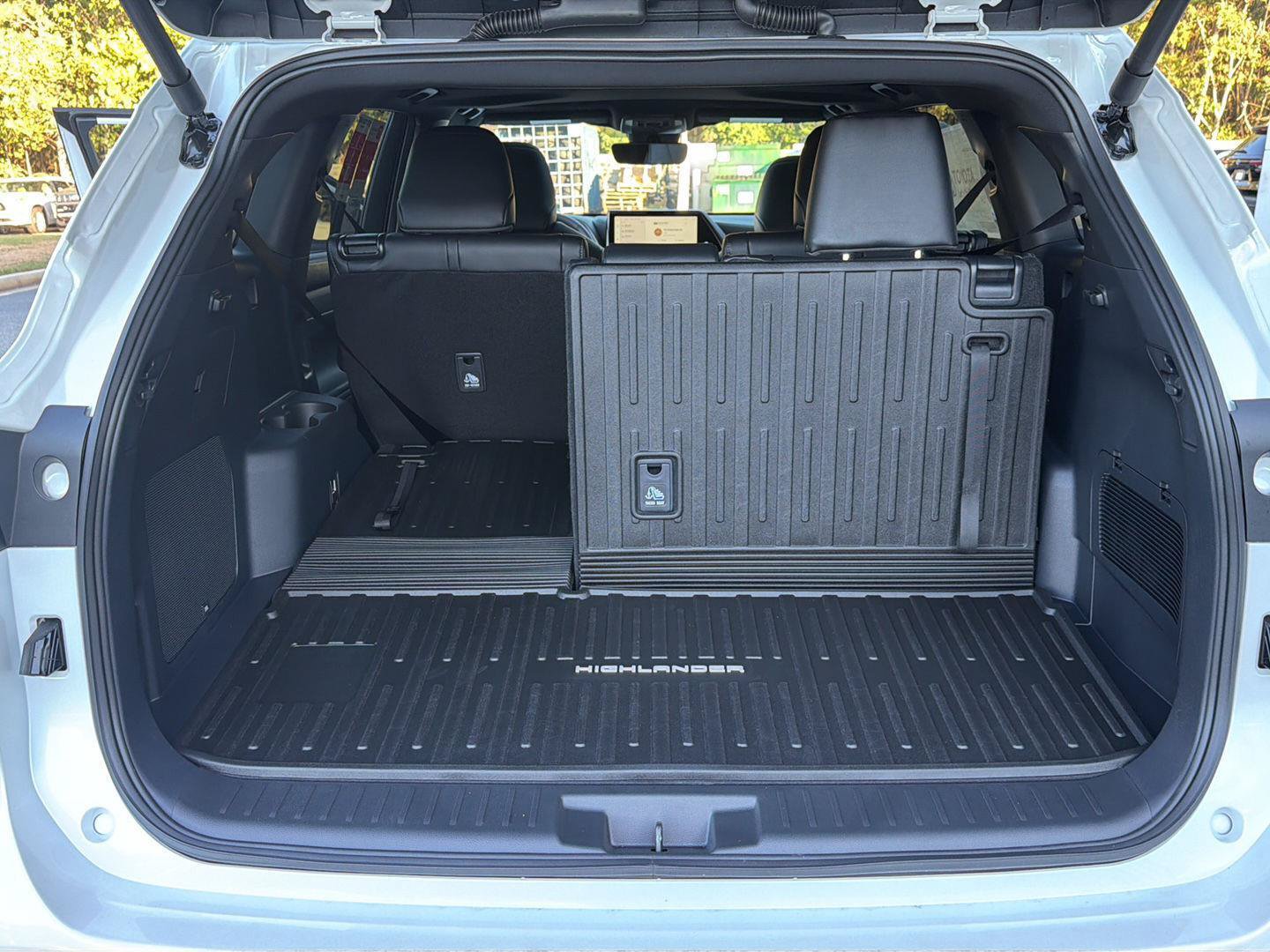 New 2026 Toyota Highlander XSE AWD/4WD image 33