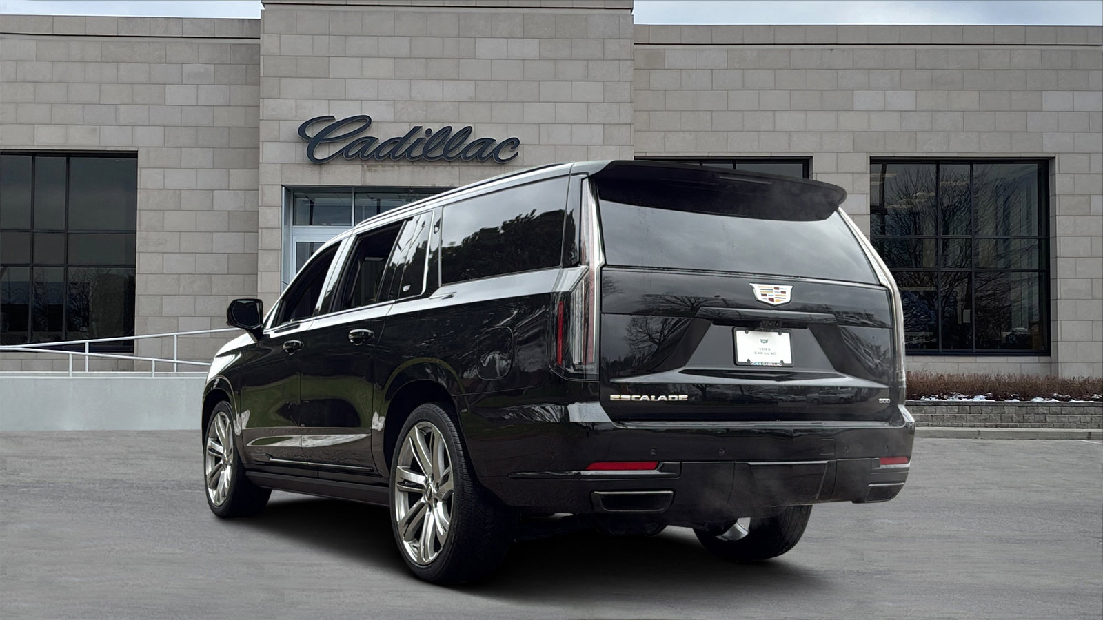 New 2026 Cadillac Escalade ESV Sport w/ Touring Package image 4