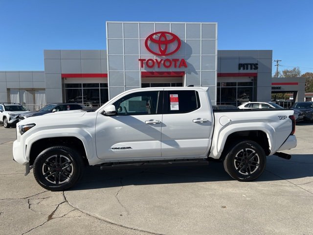 New 2025 Toyota Tacoma TRD Sport image 11