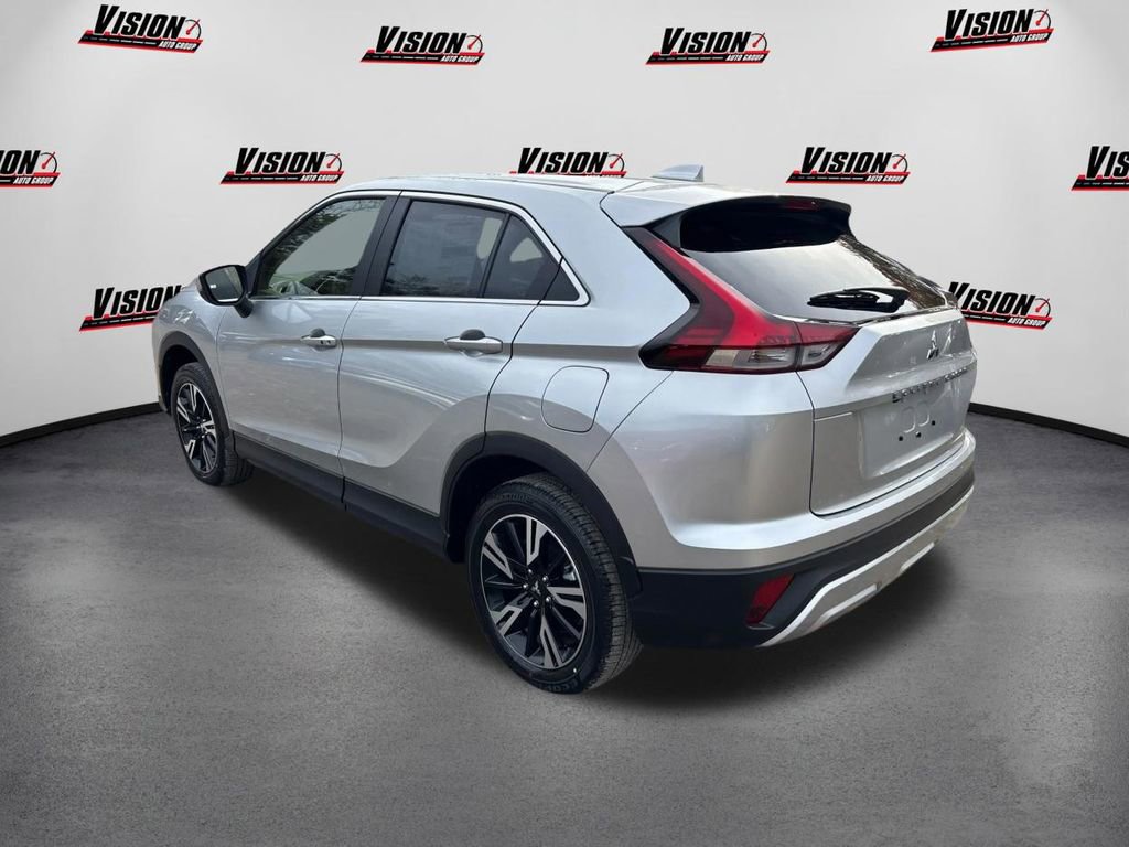 Used 2024 Mitsubishi Eclipse Cross SE AWD/4WD image 7