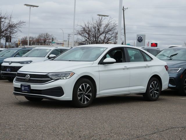 Certified 2024 Volkswagen Jetta S image 3