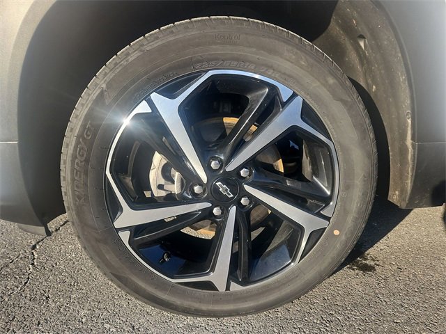 Used 2023 Chevrolet TrailBlazer RS w/ Sun and Liftgate Package image 33