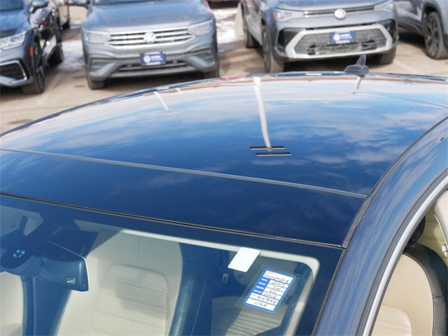 Used 2013 Volkswagen CC Lux image 11