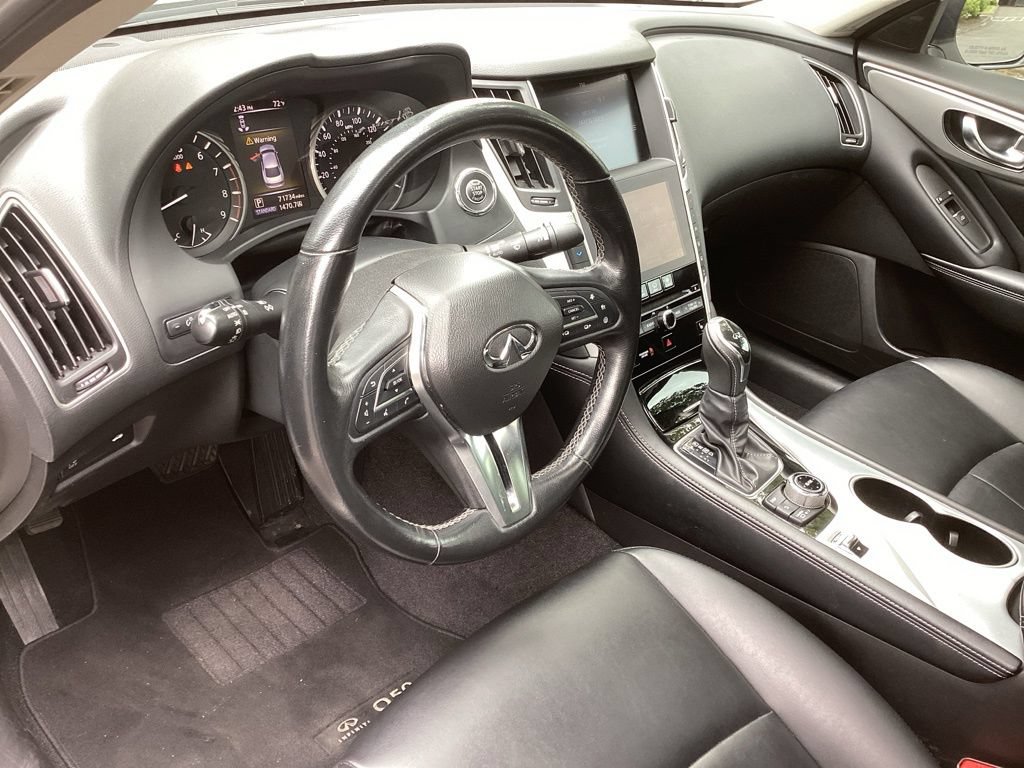 Used 2021 INFINITI Q50 Luxe RWD image 11