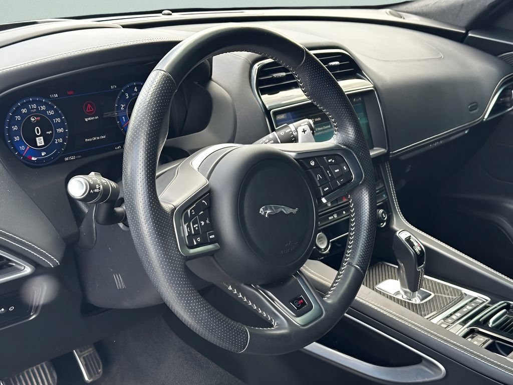 Used 2020 Jaguar F-PACE SVR AWD/4WD image 13