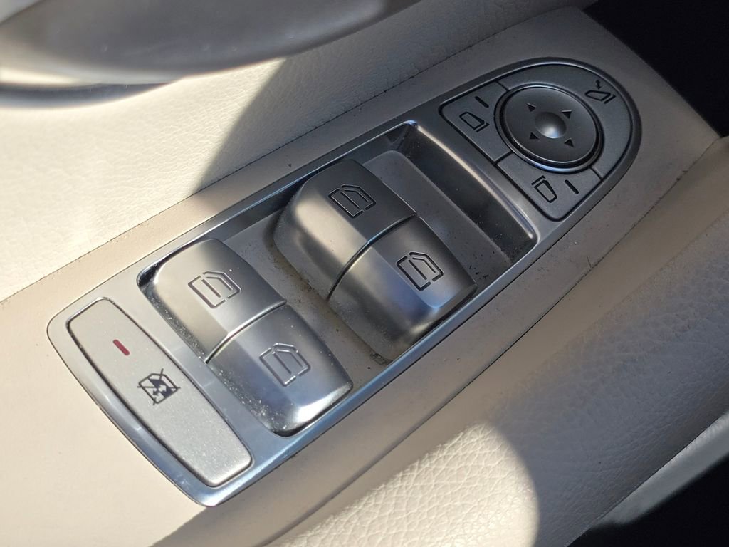 Certified 2023 Mercedes-Benz E 350 4MATIC Sedan image 28