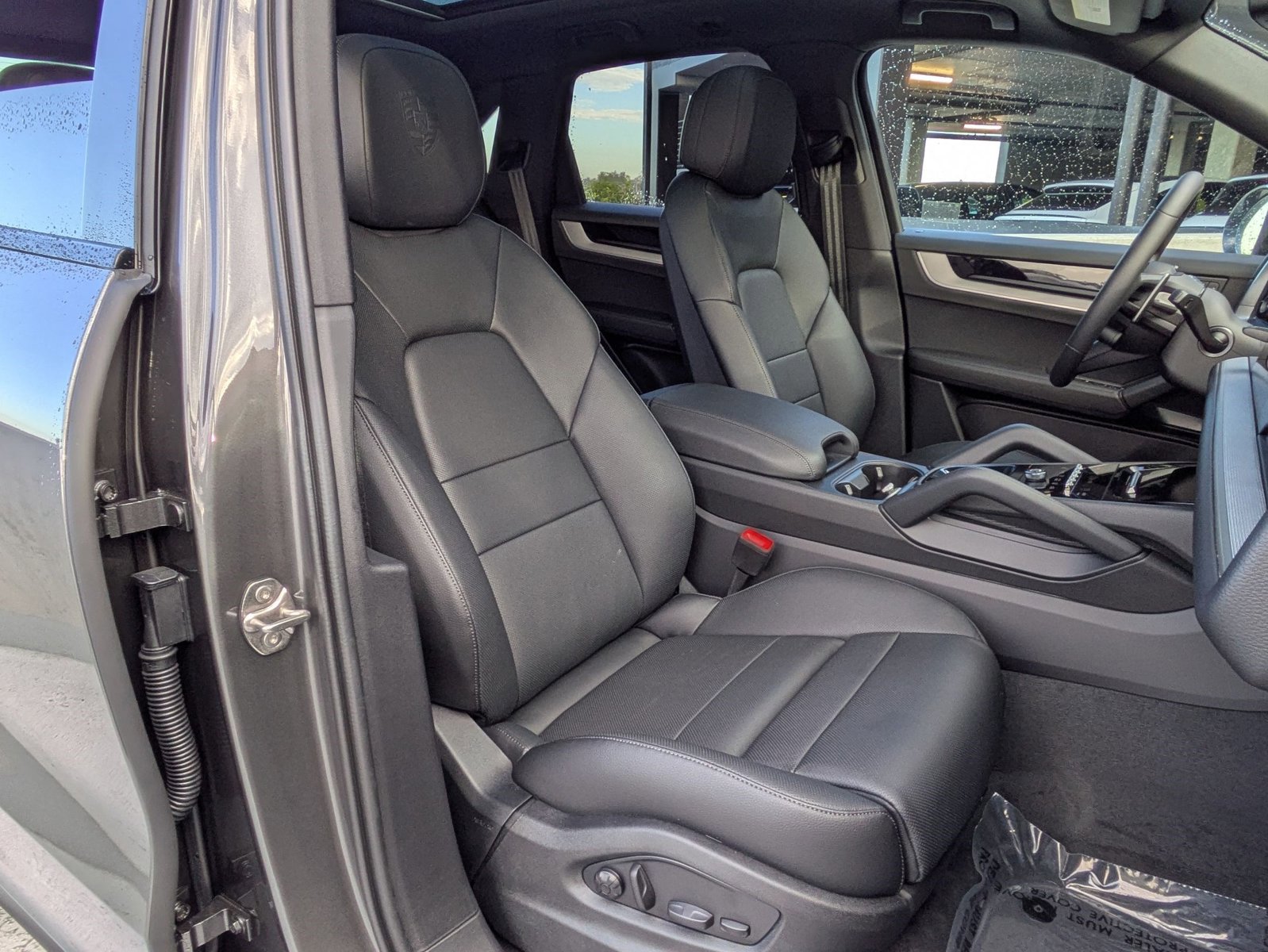 New 2025 Porsche Cayenne S image 25