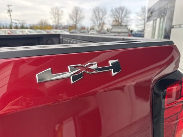 Used 2020 GMC Sierra 1500 SLT w/ SLT Premium Plus Package image 13