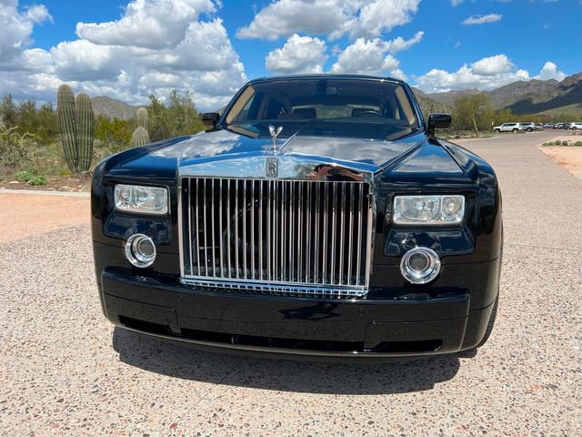 Used 2004 Rolls-Royce Phantom Sedan image 8