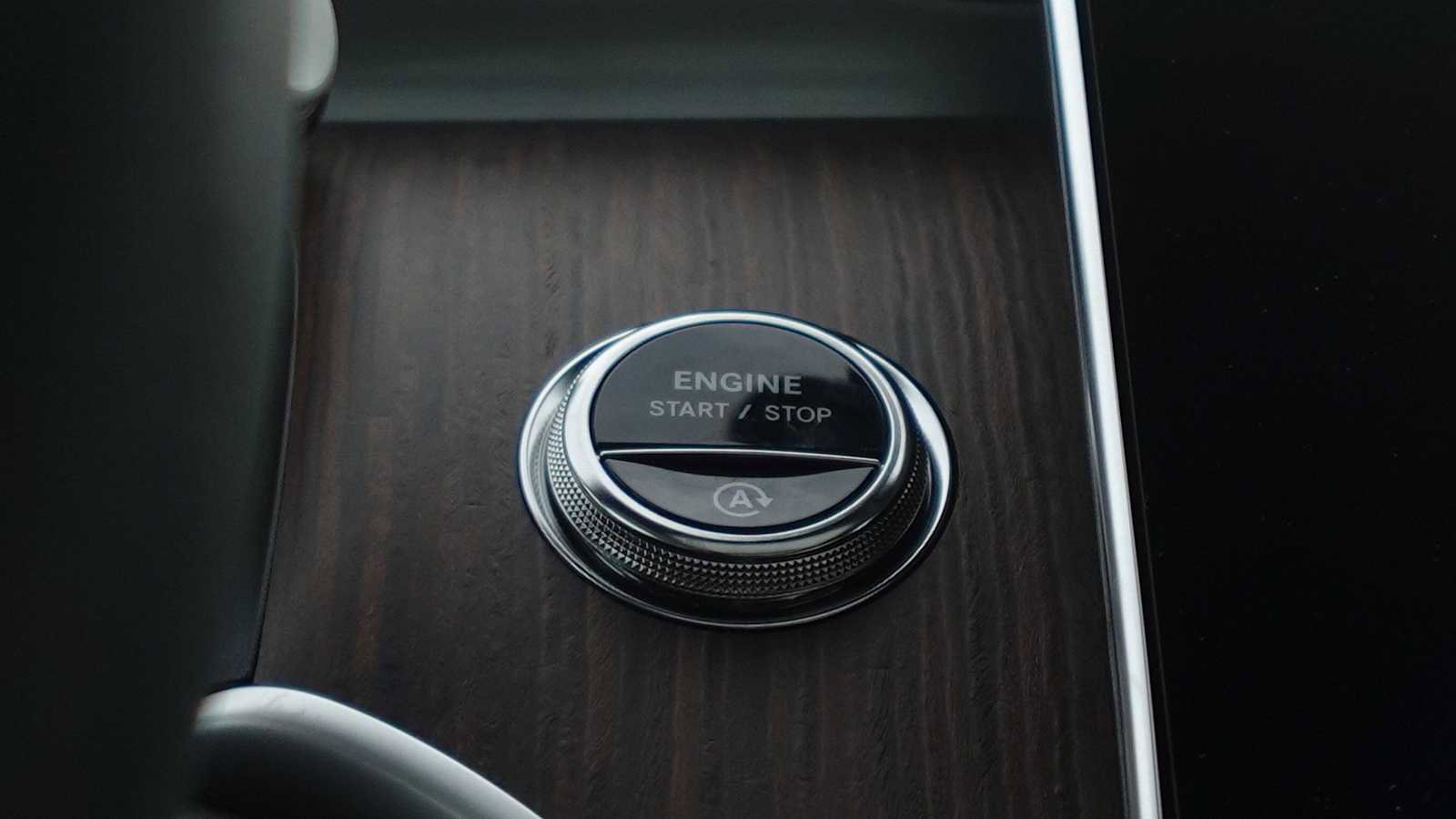New 2026 Mercedes-Benz GLC 300 4MATIC image 40