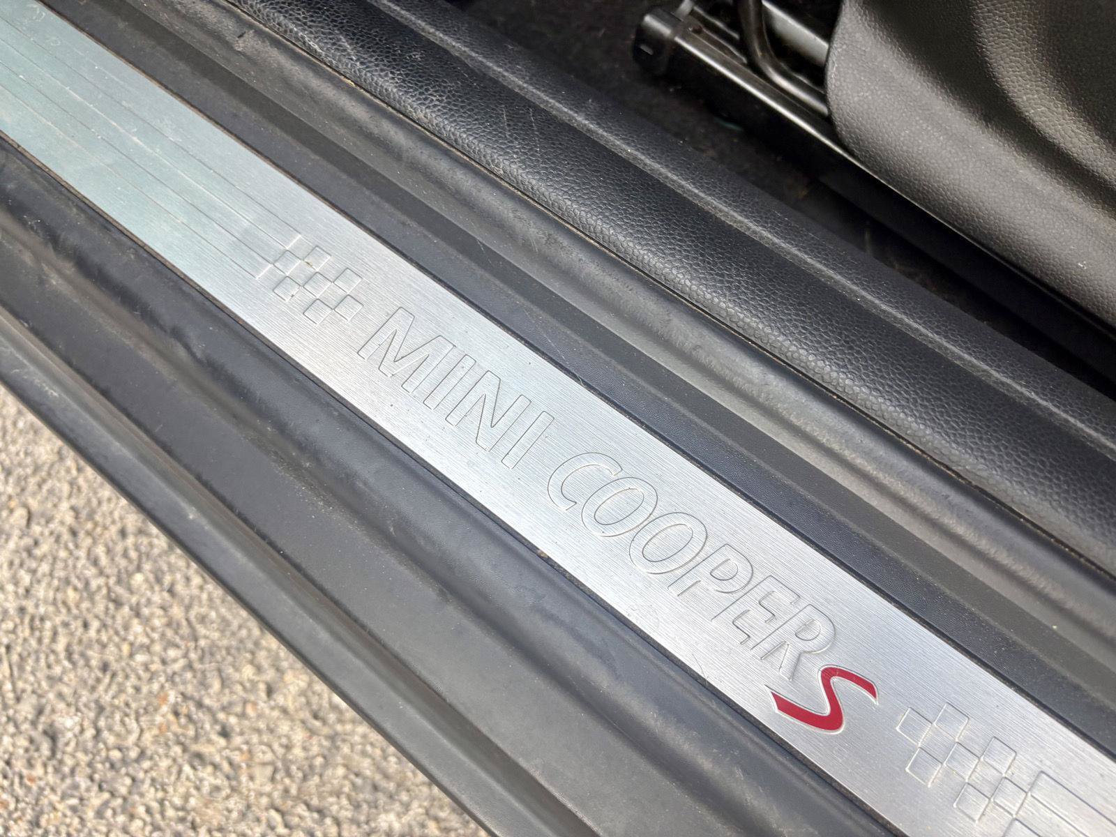 Used 2017 MINI Cooper S FWD image 18