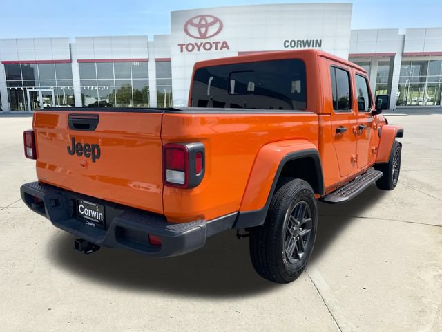 Used 2025 Jeep Gladiator Sport AWD/4WD image 5