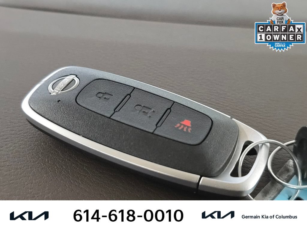 Used 2023 Nissan Rogue S AWD/4WD image 33