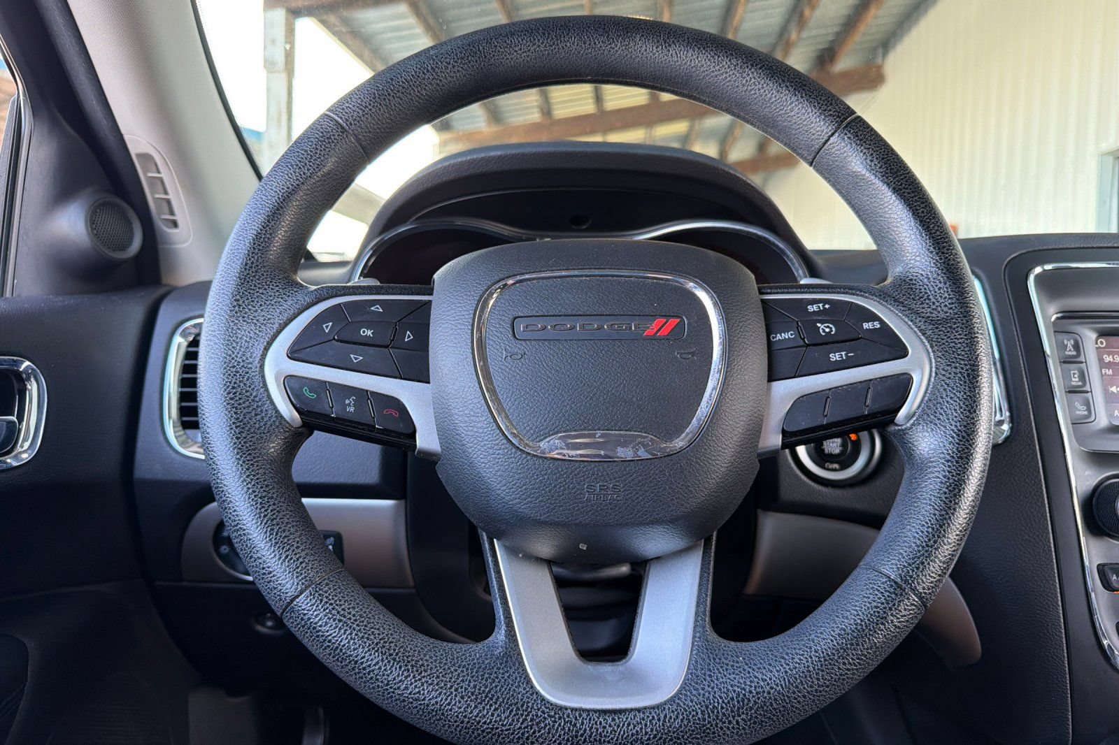 Used 2017 Dodge Durango SXT w/ 3rd Row Seating Group AWD/4WD image 22