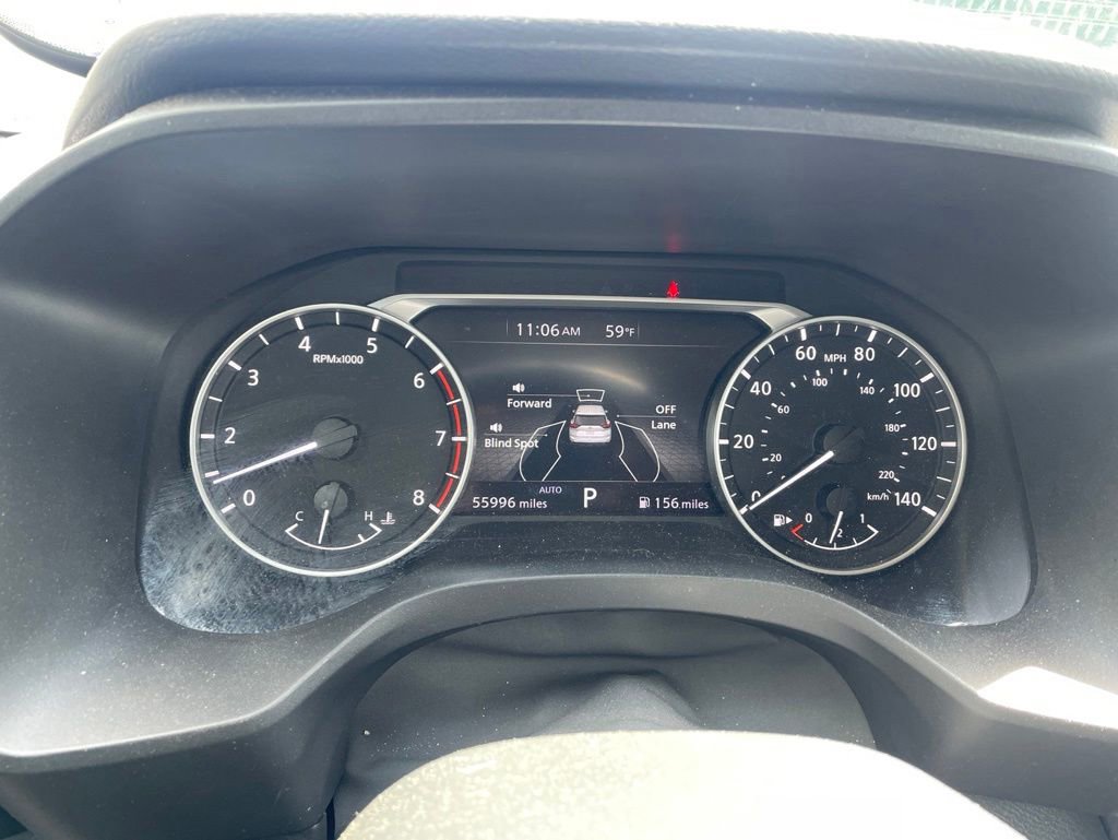 Used 2025 Nissan Rogue SV AWD/4WD image 4
