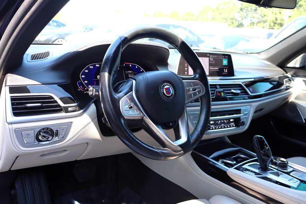 Used 2020 BMW ALPINA B7 xDrive w/ Luxury Rear Seating Package AWD/4WD image 25