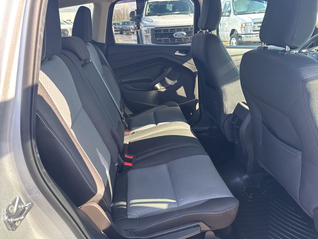 Certified 2019 Ford Escape SE image 33