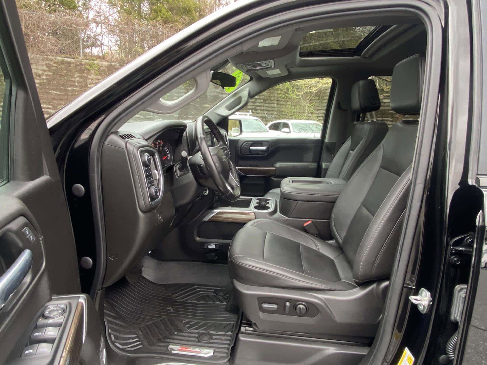 Used 2022 Chevrolet Silverado 1500 LT Trail Boss w/ Convenience Package II AWD/4WD image 15