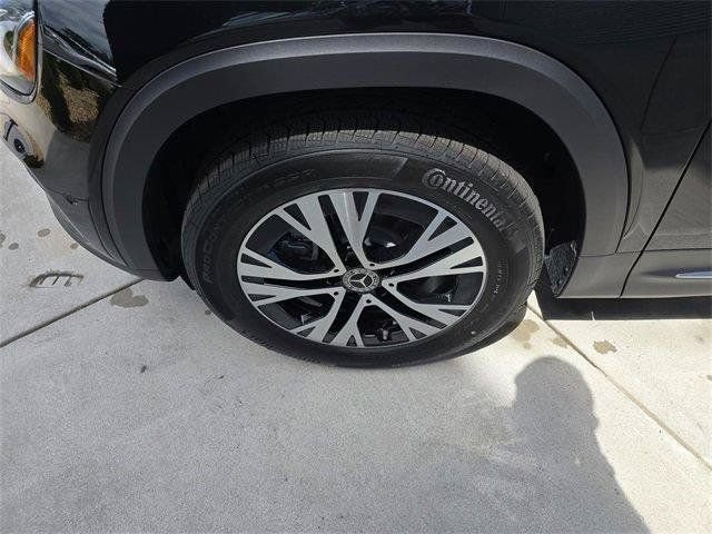Used 2026 Mercedes-Benz GLB 250 4MATIC image 13