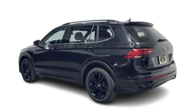 Used 2024 Volkswagen Tiguan SE R-Line image 4