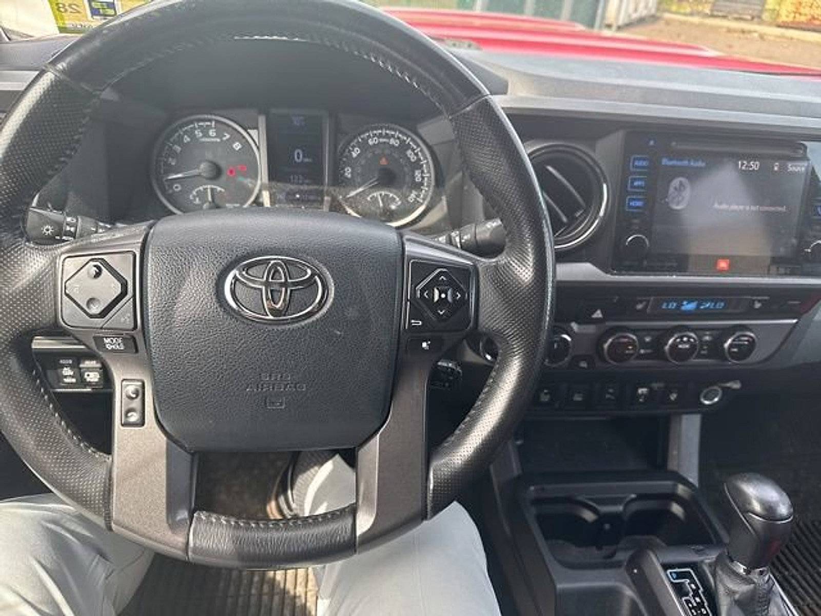 Used 2017 Toyota Tacoma TRD Sport image 20